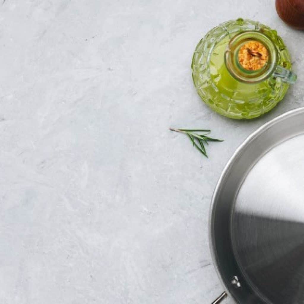 Best Oil to Season Stainless Steel Pans: What You Should Use - Jane's