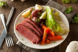 Wolfgang Puck Corned Beef and Cabbage Recipe - Jane's Kitchen