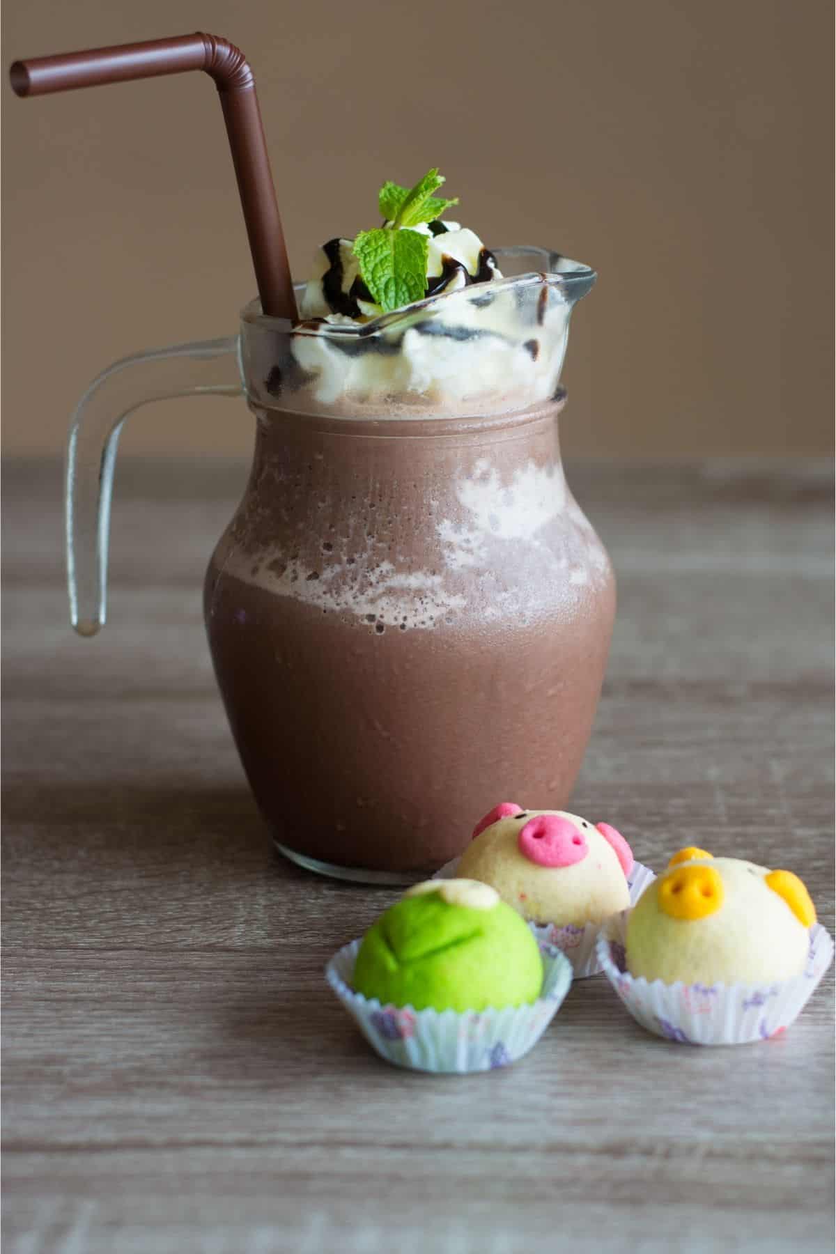 yoohoo chocolate drink with cookies yoohoo chocolate drink with cookies